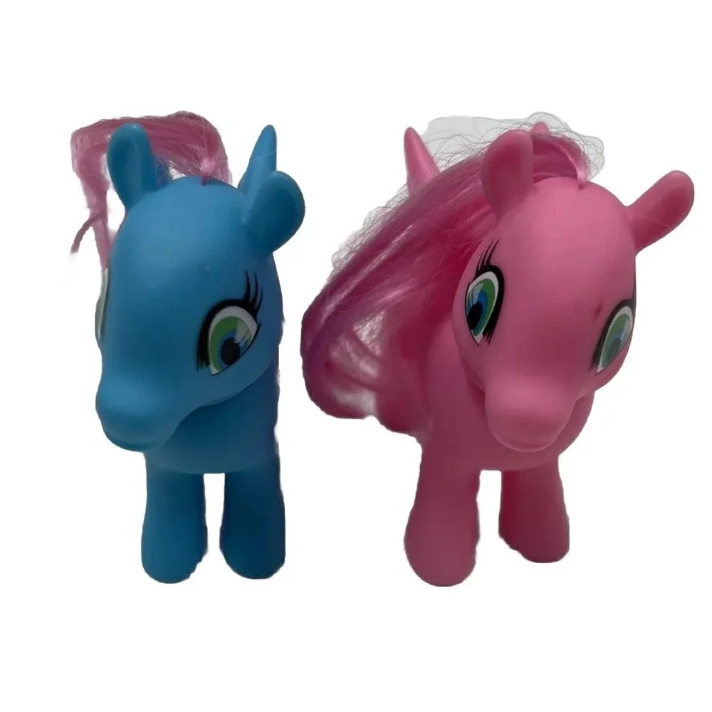 Pony Horse Greenbrier Intl Plastic Toy Pony G3 Style and Combs Blue Pink 4
